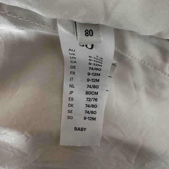 Silk blend pajama size 9-12 months unisex white w/black trim - Picture 11 of 11